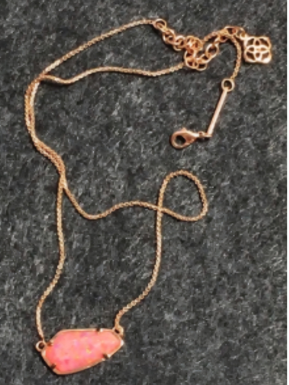 RARE - Kendra Scott Coral Kyrocera Opal Necklace